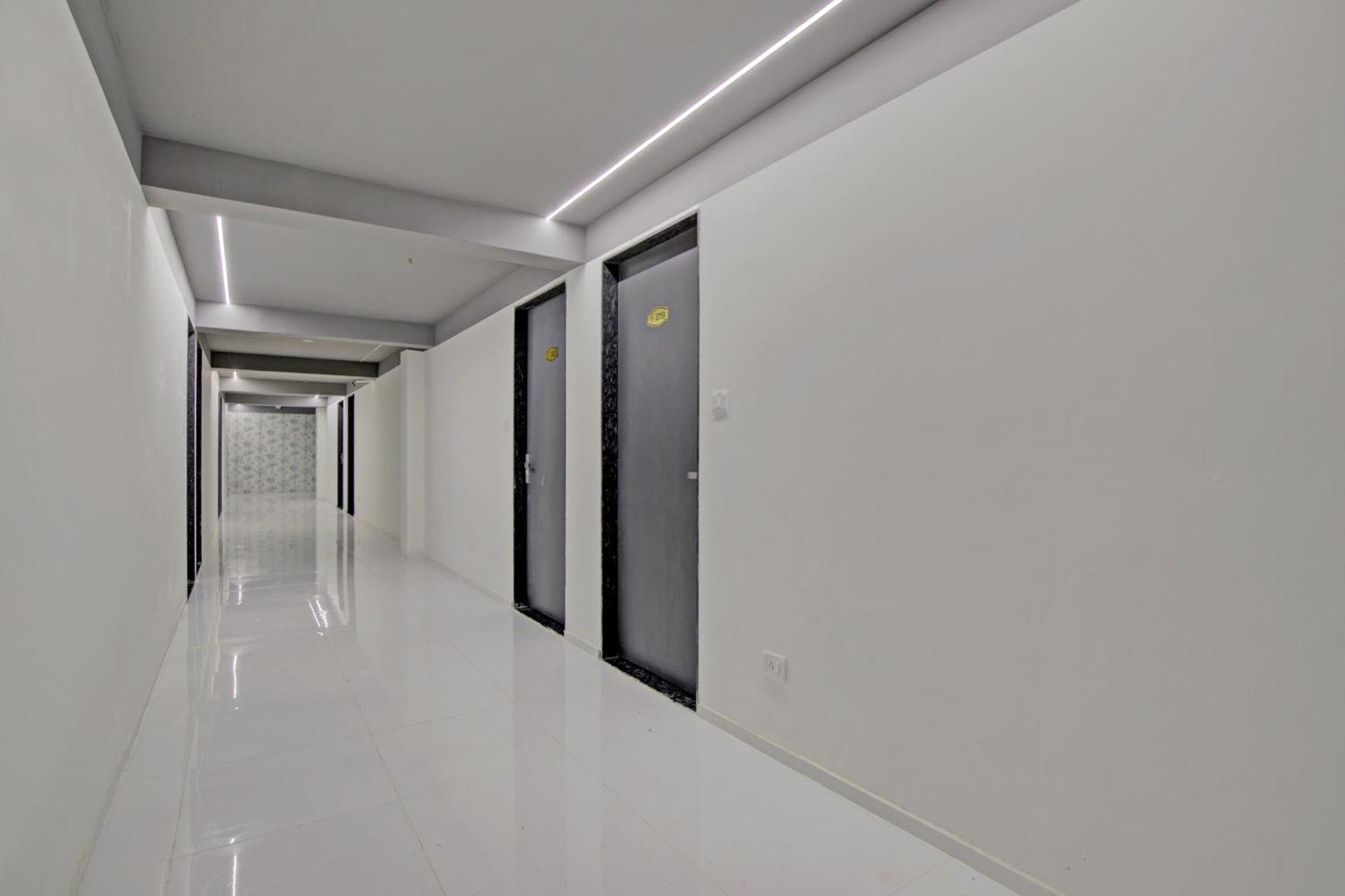 Collection O De'Pearl Hotel Surat Eksteriør billede