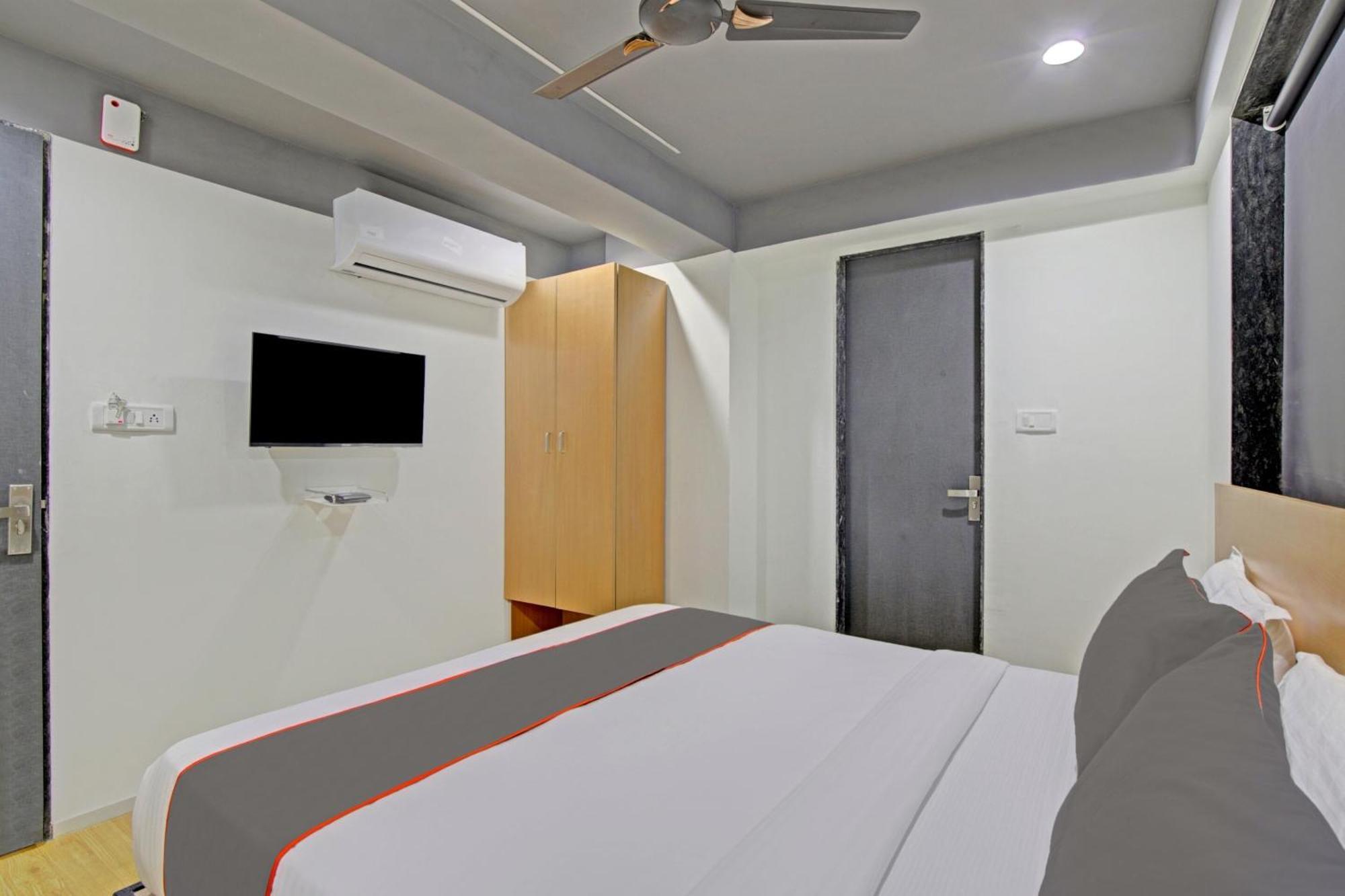 Collection O De'Pearl Hotel Surat Eksteriør billede